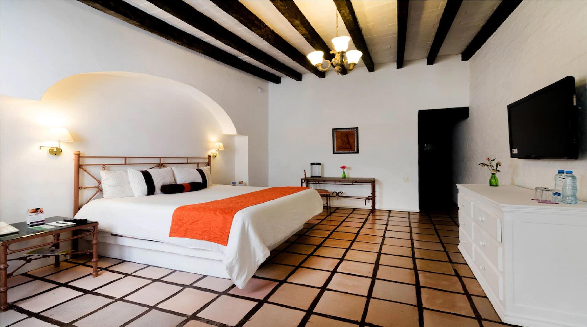 Hotel Mision San Gil San Juan del Río Esterno foto