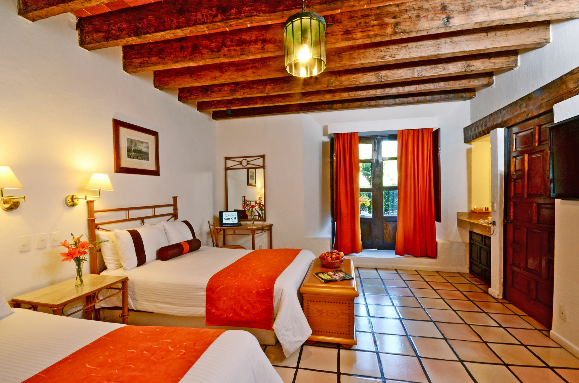 Hotel Mision San Gil San Juan del Río Esterno foto