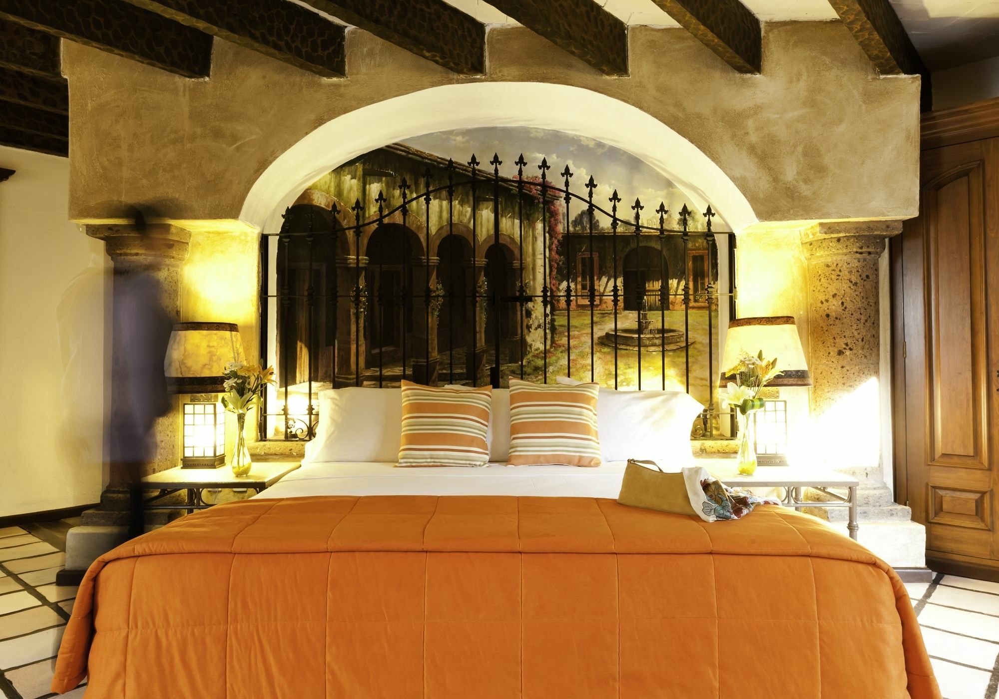 Hotel Mision San Gil San Juan del Río Esterno foto